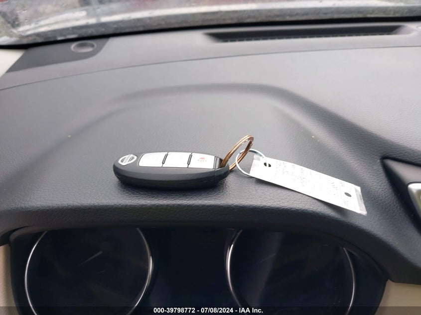 2016 NISSAN ROGUE SV - KNMAT2MV5GP693520