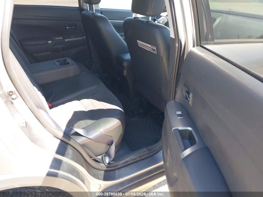 2018 Mitsubishi Outlander Sport 2.4 Se VIN: JA4AR3AW9JU020024 Lot: 39798839