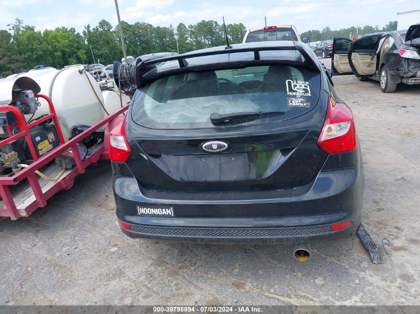 1FADP3K24DL149647 2013 Ford Focus Se