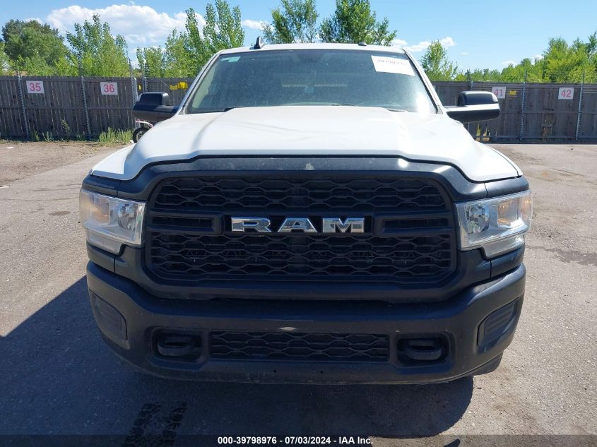 2019 Ram 2500 Tradesman 4X4 8' Box VIN: 3C6UR5HJ2KG688316 Lot: 39798976