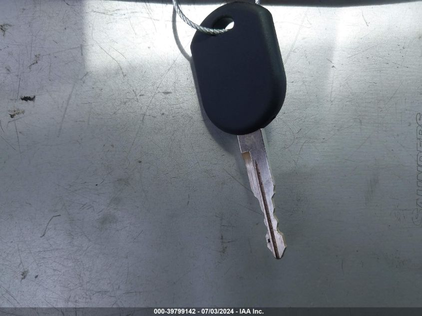 2006 Ford Crown Victoria VIN: 2FAFP71W76X127829 Lot: 39799142