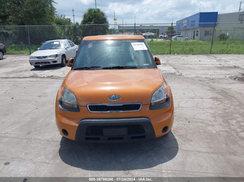 2011 Kia Soul + VIN: KNDJT2A2XB7275201 Lot: 39799286
