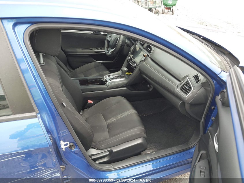 VIN 2HGFC2F73JH514425 2018 HONDA CIVIC EX