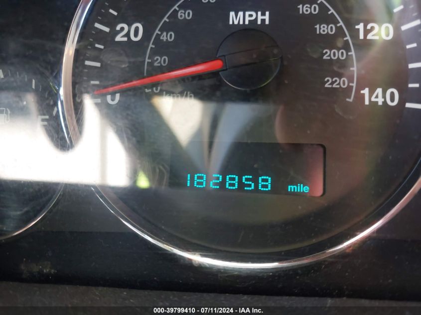 2007 Jeep Grand Cherokee Laredo VIN: 1J8HR48P57C700633 Lot: 39799410