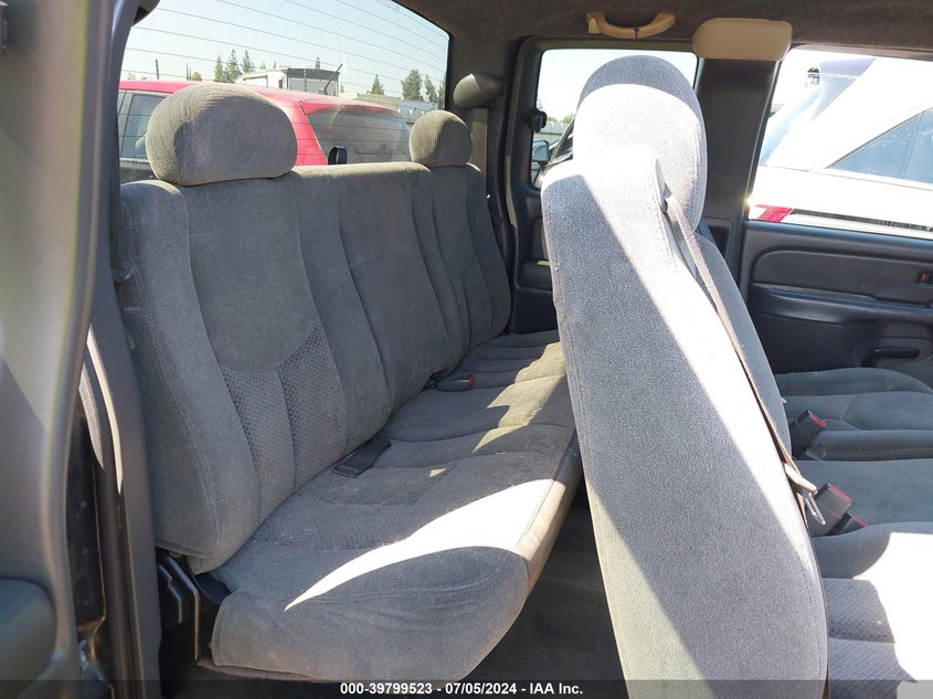 2004 Chevrolet Silverado 1500 Ls VIN: 2GCEC19T641399961 Lot: 39799523