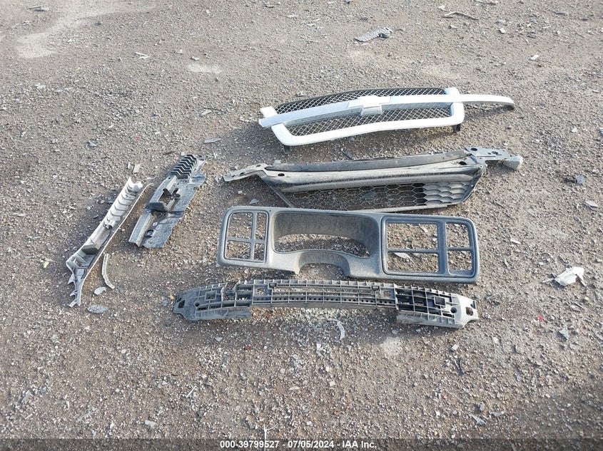 2003 Chevrolet Silverado 1500 Lt VIN: 1GCEK19T43E288079 Lot: 39799527