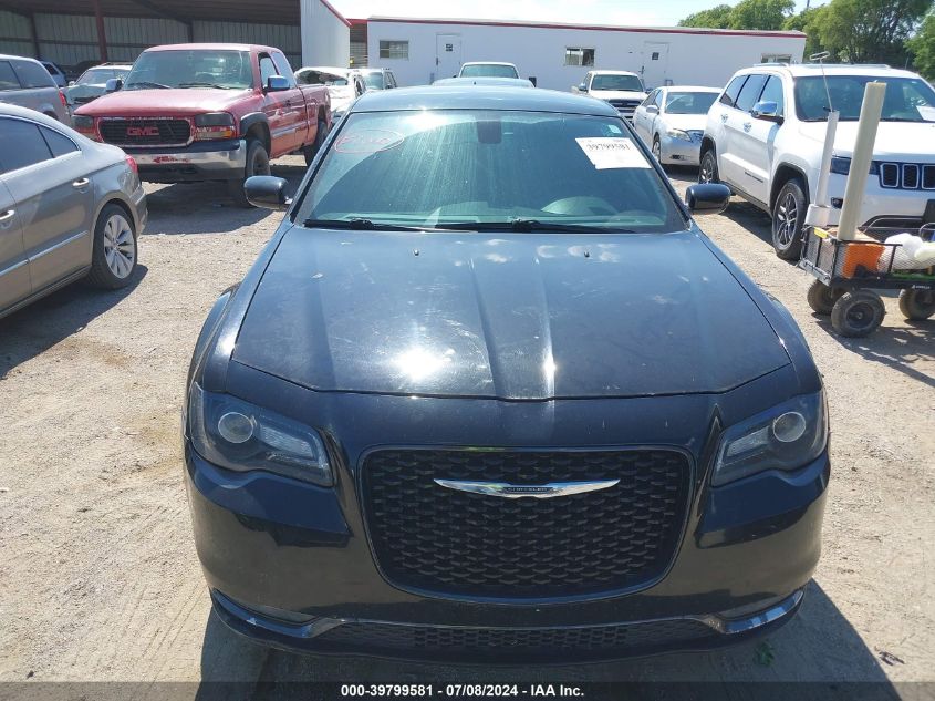 2015 Chrysler 300 300S VIN: 2C3CCAGG0FH927831 Lot: 39799581