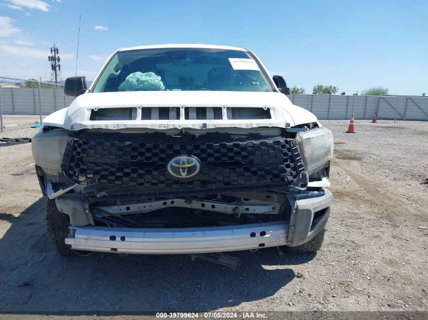 2018 Toyota Tundra Sr 4.6L V8 VIN: 5TFRM5F17JX125269 Lot: 39799624