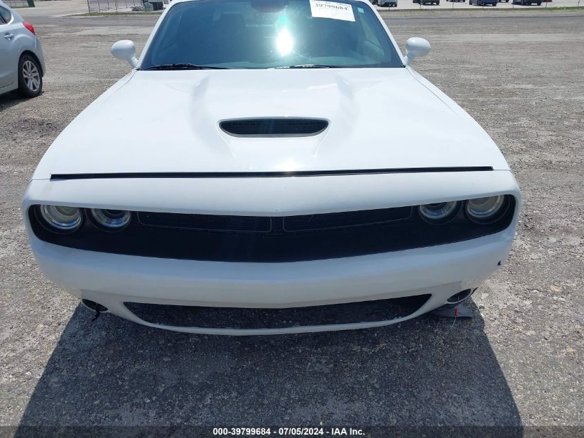 2015 Dodge Challenger Srt 392 VIN: 2C3CDZDJ9FH901529 Lot: 39799684