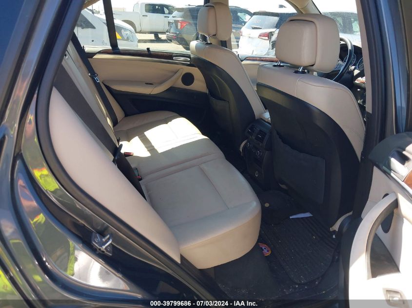 2011 BMW X5 xDrive35I/xDrive35I Premium/xDrive35I Sport Activity VIN: 5UXZV4C52BL410855 Lot: 39799686