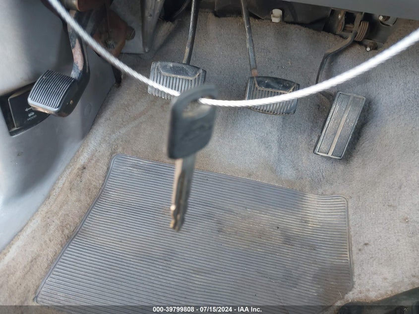 1995 Ford F250 VIN: 1FTHF26F1SNA85591 Lot: 39799808