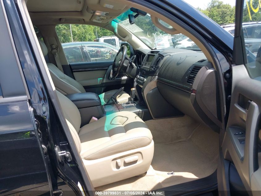 JTMHY7AJ5B4007758 2011 Toyota Land Cruiser V8