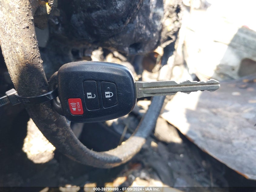 2015 TOYOTA RAV4 LE - 2T3ZFREV1FW149746