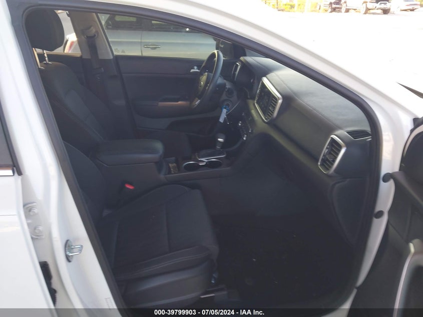 VIN KNDPM3AC1M7842551 2021 KIA SPORTAGE LX