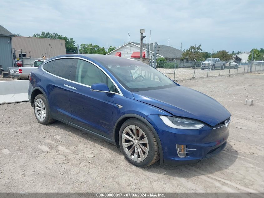 2017 Tesla Model X VIN: 5YJXCBE21HF065612 Lot: 39800017