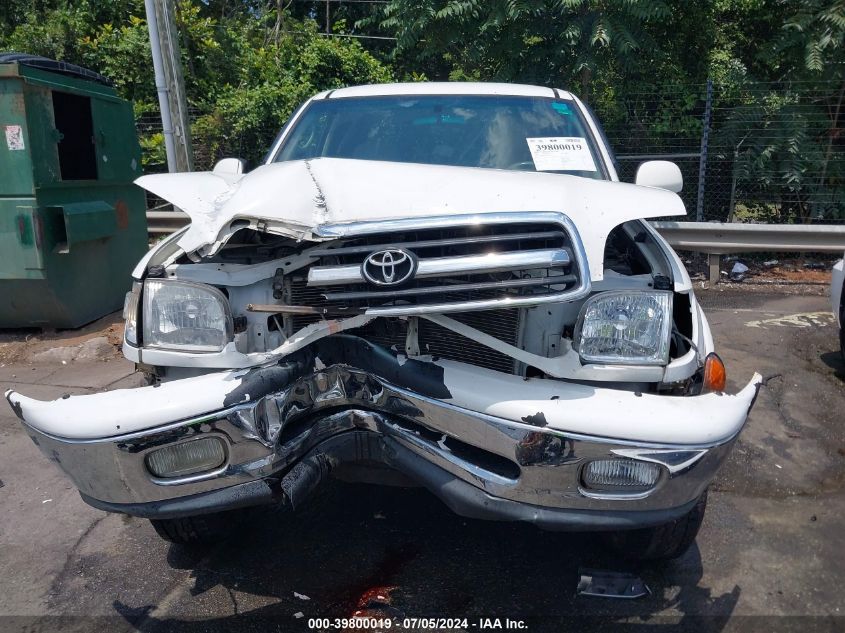 2000 Toyota Tundra Ltd V8 VIN: 5TBRT3816YS024141 Lot: 39800019