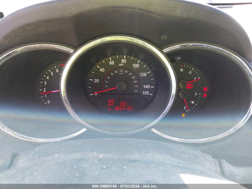 2011 Kia Sorento Lx V6 VIN: 5XYKT4A26BG158542 Lot: 39800108