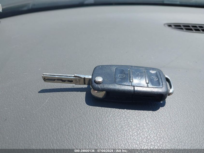 2004 Volkswagen Passat Gls VIN: WVWPD63B34P195866 Lot: 39800136