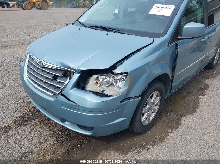 2010 Chrysler Town & Country Touring Plus VIN: 2A4RR8D13AR449656 Lot: 39800219