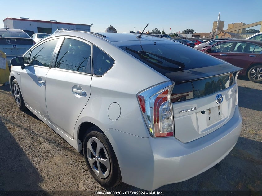 2013 TOYOTA PRIUS VIN: JTDKN3DU8D5538768