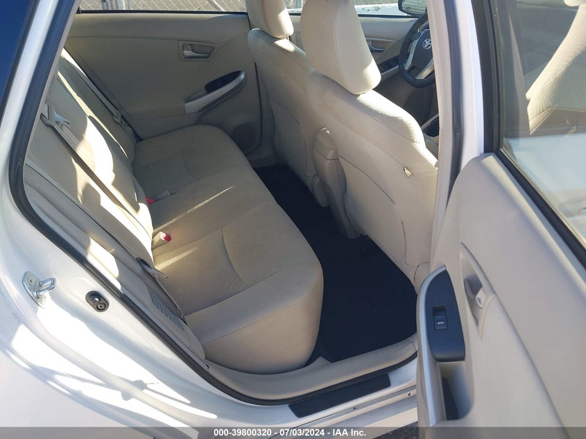 2013 TOYOTA PRIUS VIN: JTDKN3DU8D5538768
