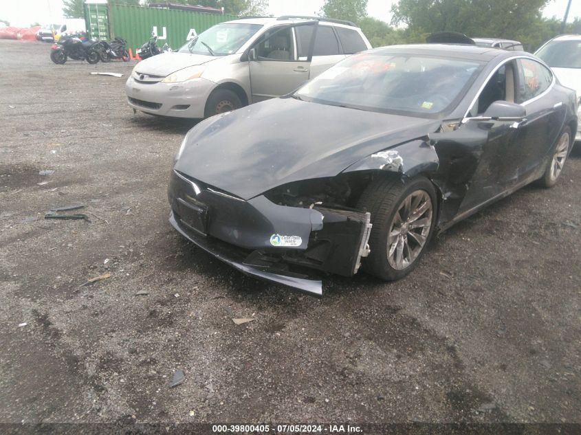 2017 Tesla Model S 100D/60D/75D/90D/P100D VIN: 5YJSA1E21HF186599 Lot: 39800405