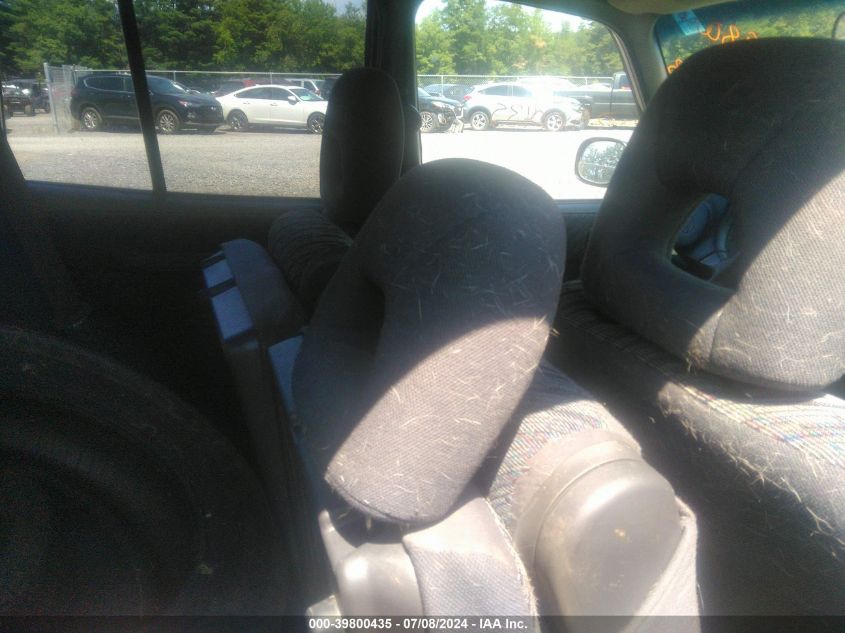 1998 Toyota Rav4 VIN: JT3HP10V9W0174257 Lot: 39800435