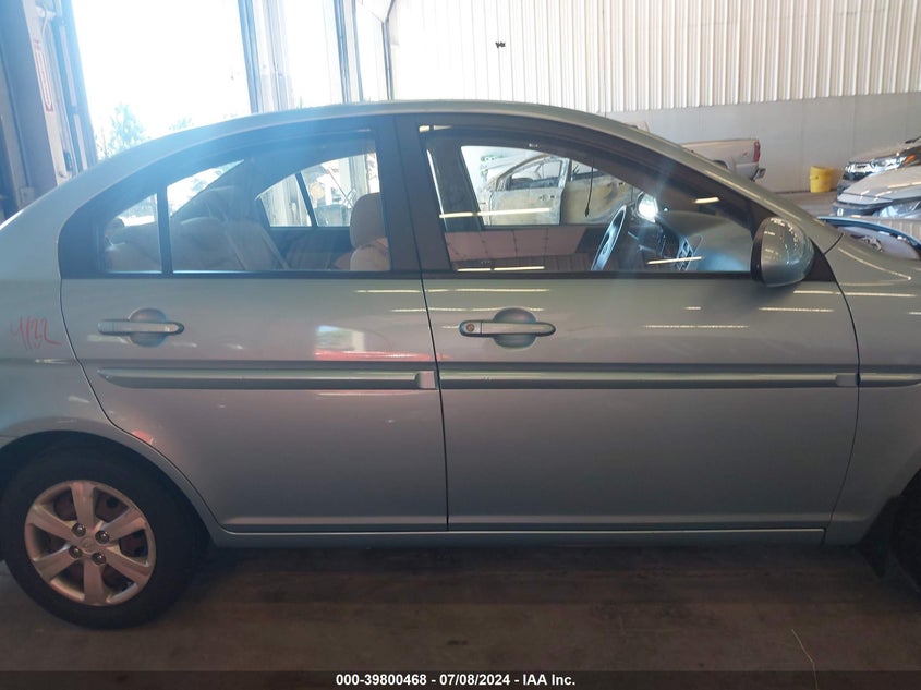 2009 Hyundai Accent Gls VIN: KMHCN46C89U284356 Lot: 39800468