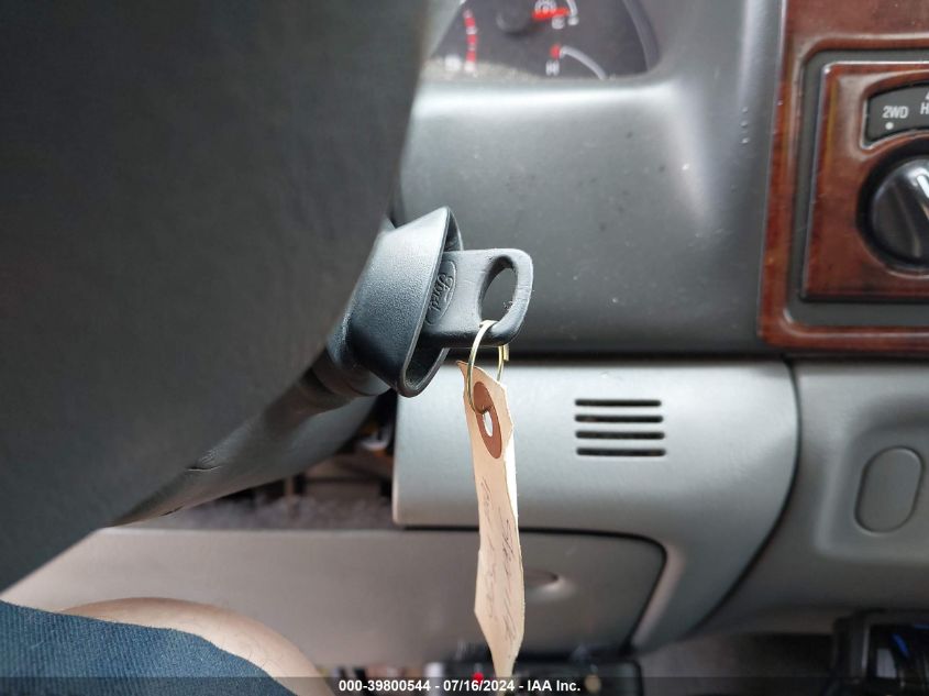 2004 Ford F-350 Lariat/Xl/Xlt VIN: 1FTWW33P14EB56141 Lot: 39800544