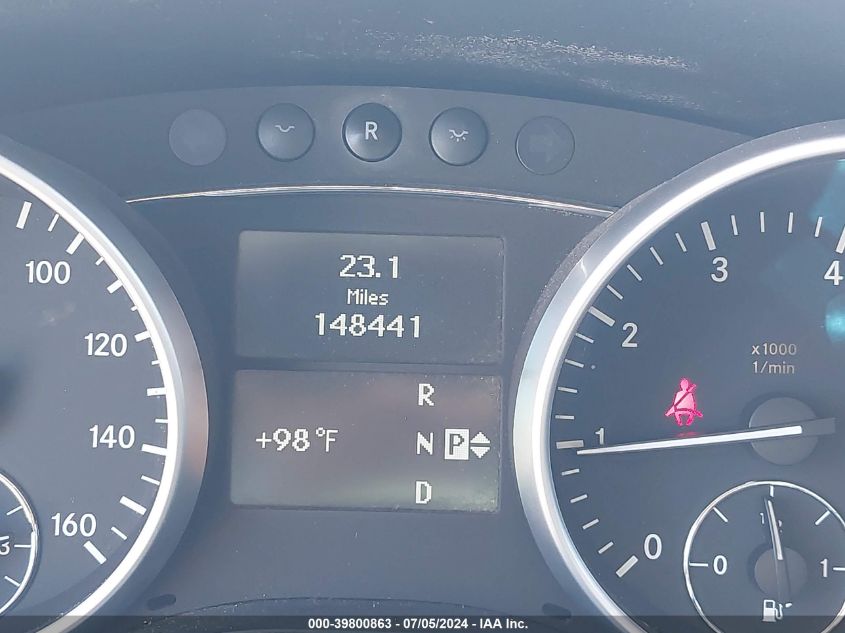 2011 Mercedes-Benz Ml 350 4Matic VIN: 4JGBB8GB5BA717575 Lot: 39800863