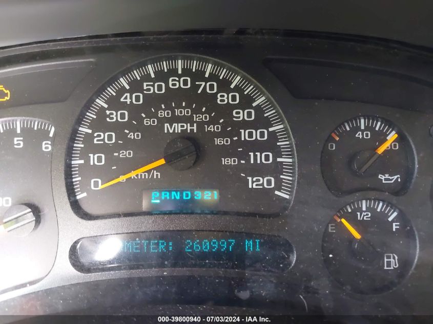 2005 Chevrolet Suburban 1500 Ls VIN: 3GNEC16ZX5G135182 Lot: 39800940