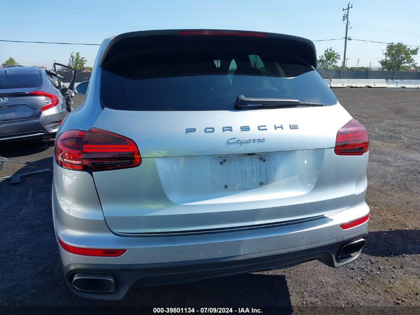 2017 Porsche Cayenne Platinum Edition VIN: WP1AA2A2XHKA88938 Lot: 39801134