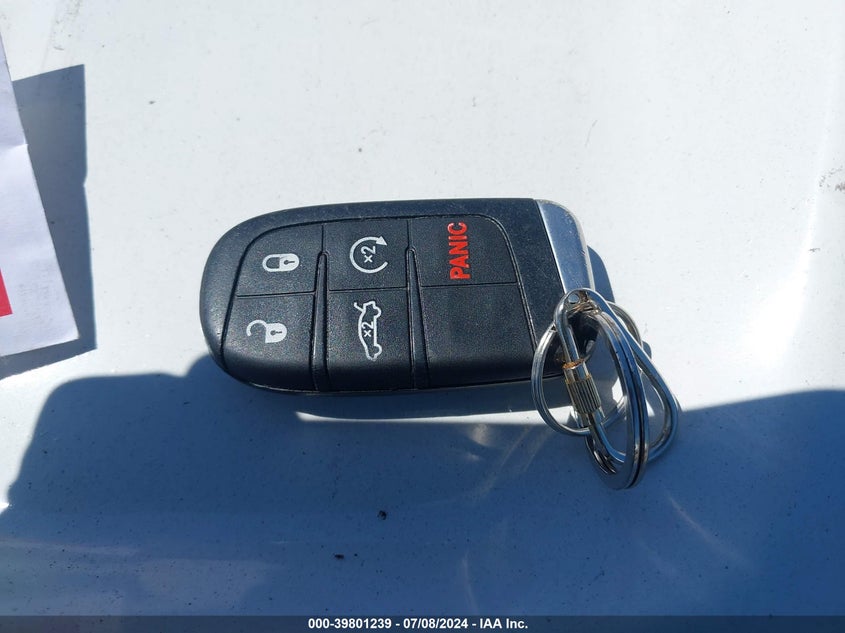 2011 Chrysler 300 Limited VIN: 2C3CA5CG8BH592444 Lot: 39801239