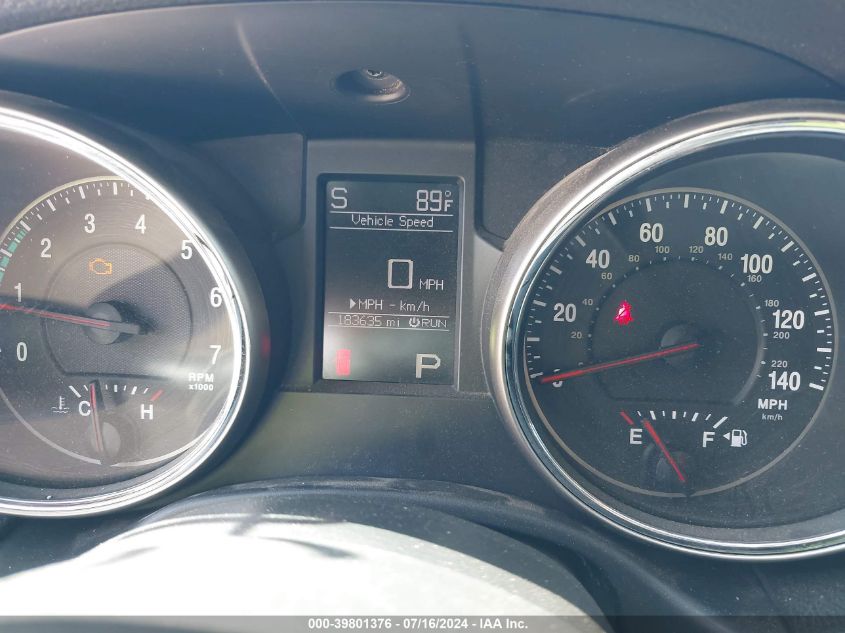 2011 Jeep Grand Cherokee Laredo VIN: 1J4RR4GG1BC690215 Lot: 39801376