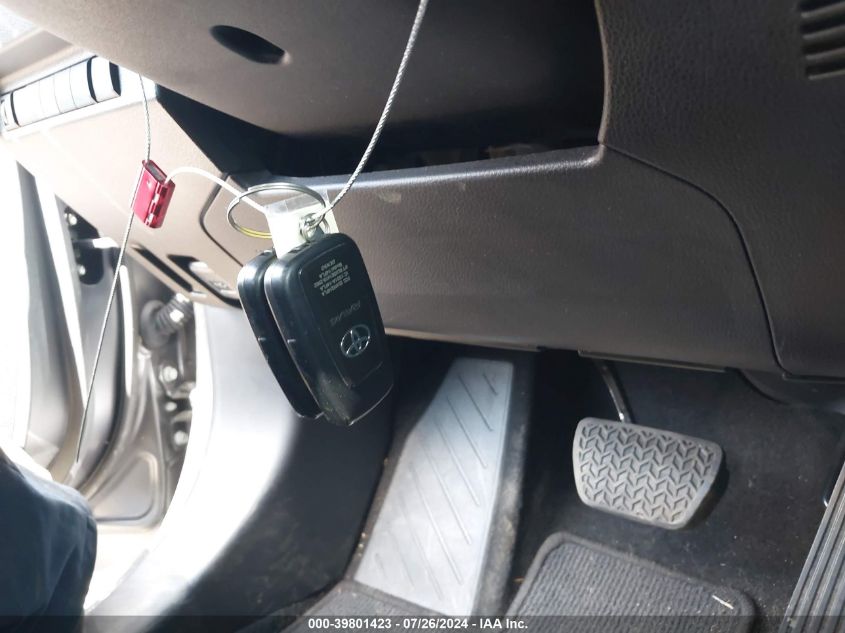 2023 Toyota Rav4 Hybrid Xle VIN: JTMRWRFV3PD170496 Lot: 39801423