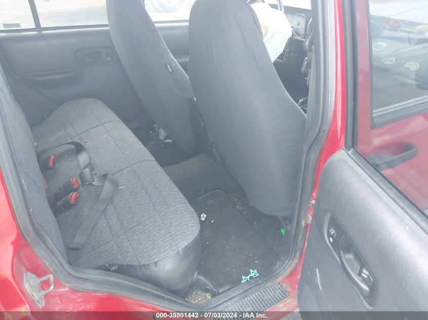 2001 Jeep Cherokee Sport VIN: 1J4FF48S61L564459 Lot: 39801442