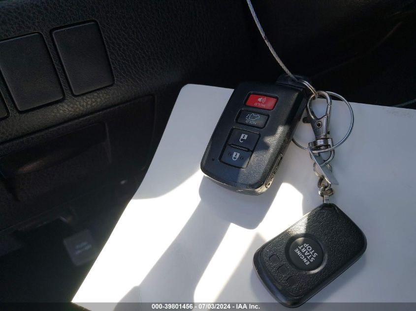 2019 Toyota Highlander Se/Xle VIN: 5TDKZRFH4KS349131 Lot: 39801456