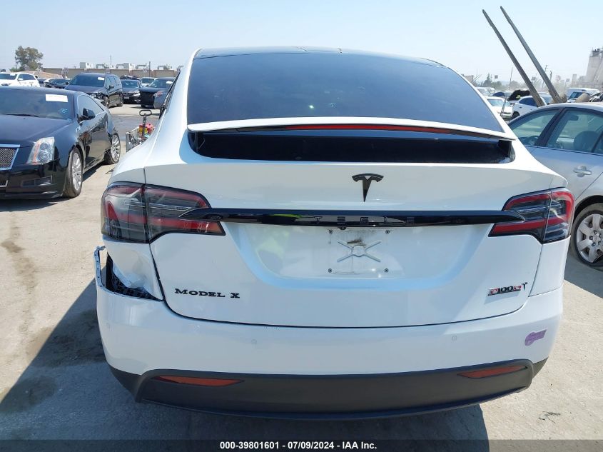 2018 Tesla Model X 100D/75D/P100D VIN: 5YJXCBE40JF134197 Lot: 39801601