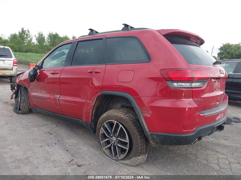 VIN 1C4RJFLG4HC790090 2017 JEEP GRAND CHEROKEE TRAILHAWK 4X4