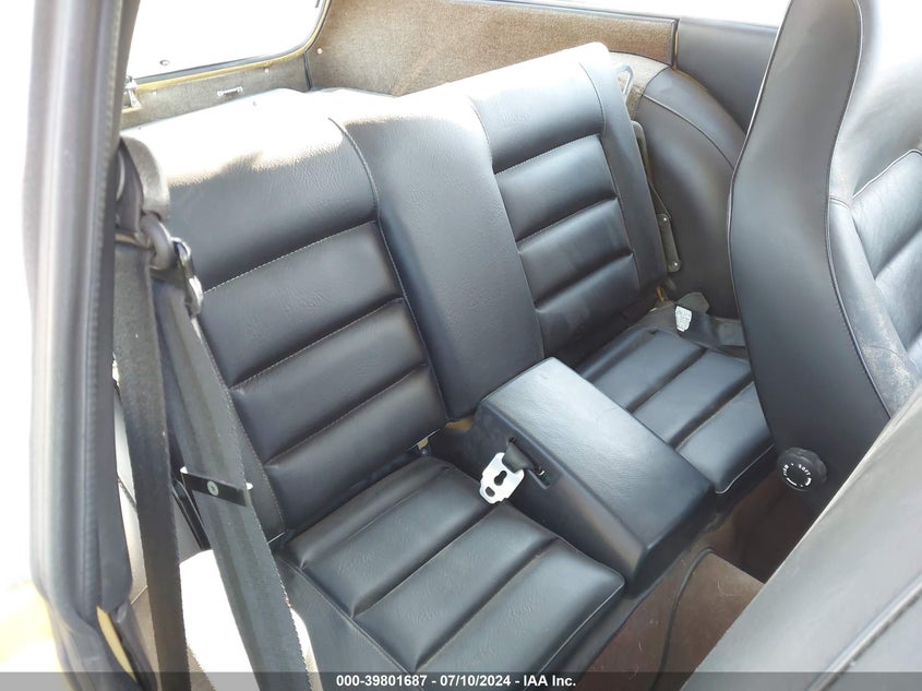 1973 Volvo P1800Es VIN: 1836364008026 Lot: 39801687