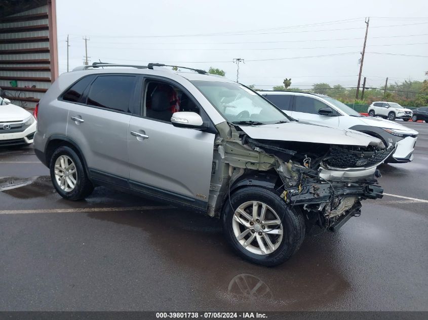 5XYKTDA76FG558635 2015 KIA SORENTO - Image 1