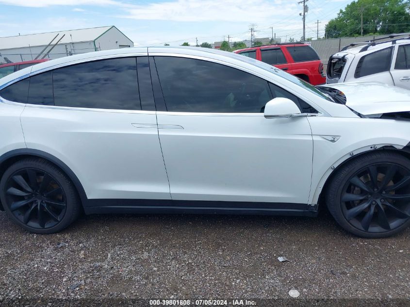 2016 Tesla Model X 60D/70D/75D/90D/P100D VIN: 5YJXCBE2XGF016584 Lot: 39801808