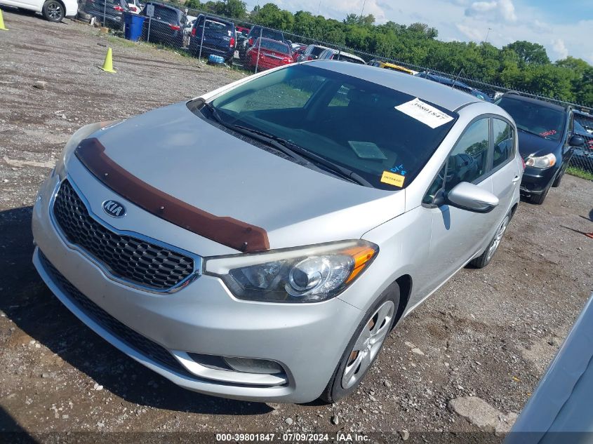 KNAFK5A81G5647197 2016 KIA FORTE - Image 2