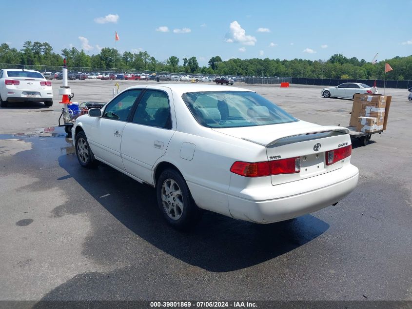 2000 Toyota Camry Le V6 VIN: 4T1BF28K7YU941437 Lot: 40900219