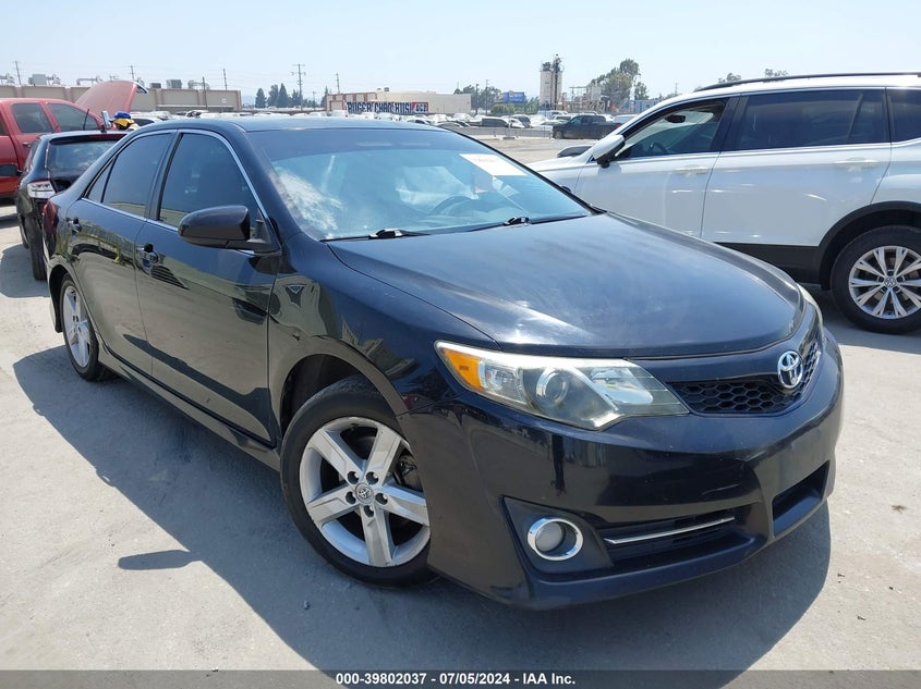 2012 TOYOTA CAMRY