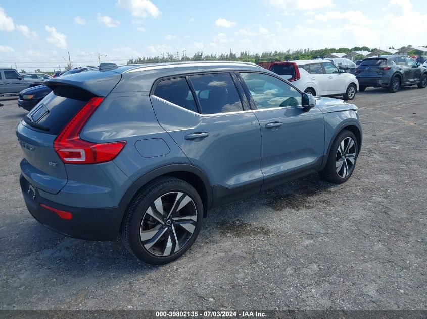 2023 Volvo Xc40 B5 Plus Bright Theme VIN: YV4L12UE7P2072417 Lot: 39802135