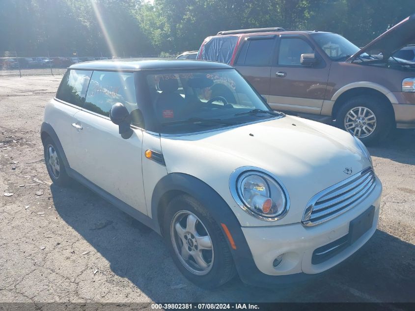 WMWSU3C57BT096441 | 2011 MINI COOPER