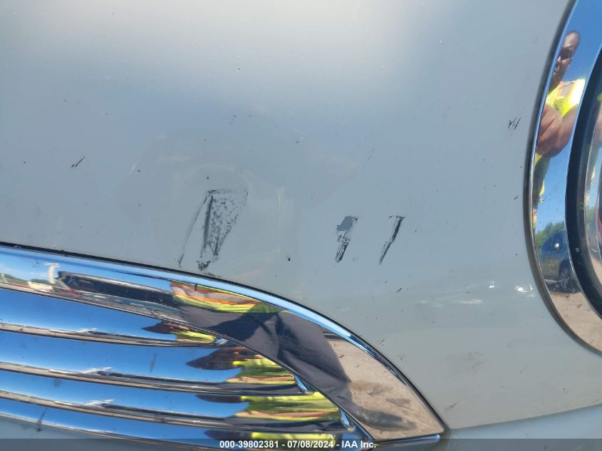 2011 Mini Cooper VIN: WMWSU3C57BT096441 Lot: 39802381