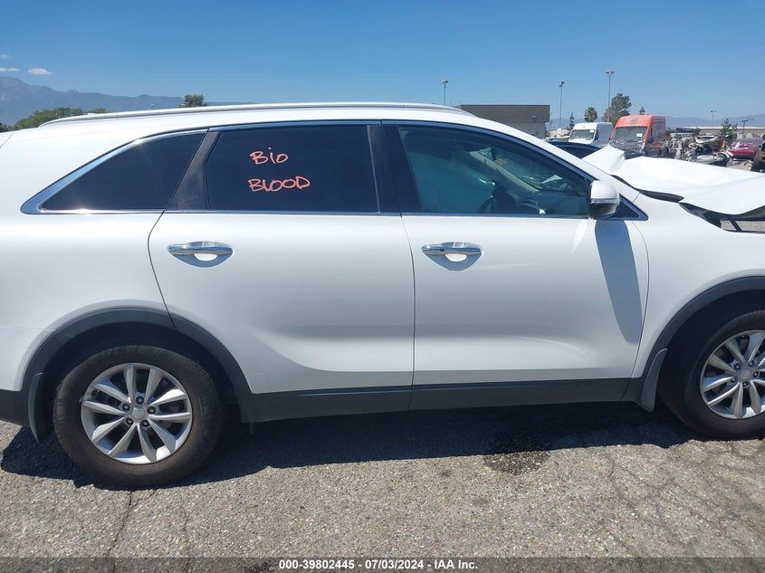 2017 Kia Sorento 2.4L Lx VIN: 5XYPG4A37HG285747 Lot: 39802445