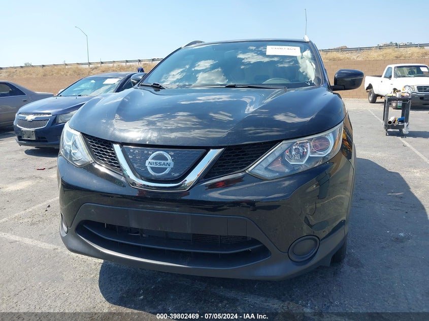 2018 NISSAN ROGUE SPORT SV - JN1BJ1CP4JW193405